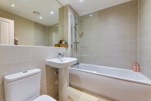 Family Bathroom- click for photo gallery